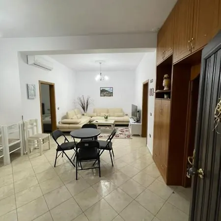 Lägenhet Art's Velabisht